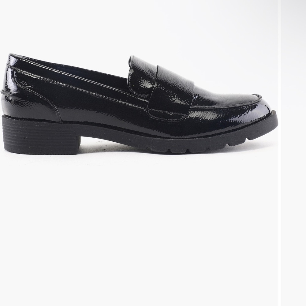 Fern Patent Loafer Kenneth Cole Reaction - Women’s black patent loafers size 6 - Picture 2 of 9